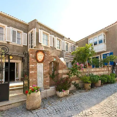 Kostem - Special Category Otel