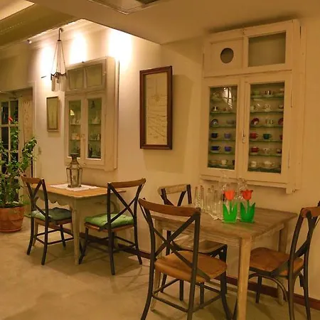 Kostem - Special Category Otel