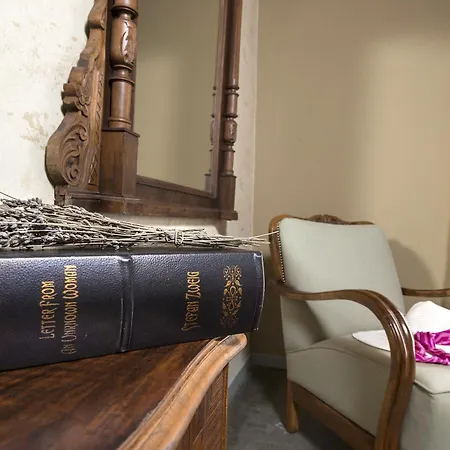 Kostem - Special Category Otel